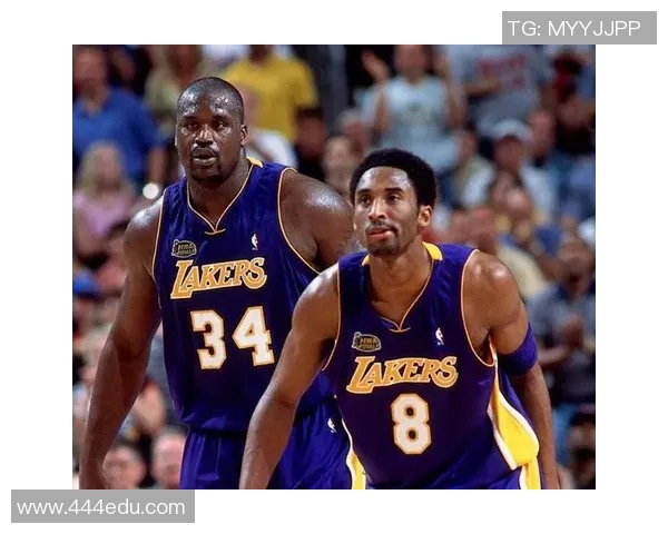 科比职业生涯数据全面解析:得分王、助攻大师与不朽传奇的诞生